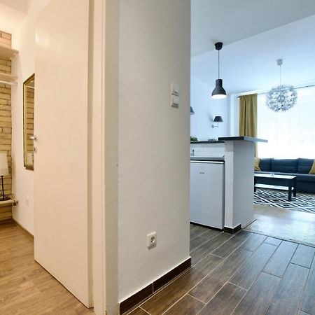 Standard Apartment By Hi5 - Center Of City Center Budapest Exteriör bild